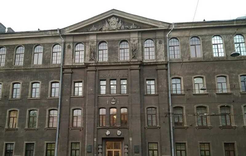 Санкт-Петербургский университет наградил убийцу за «вклад в оборону»